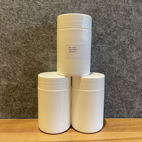 White 4 OZ Plastic Bottle for Gummies