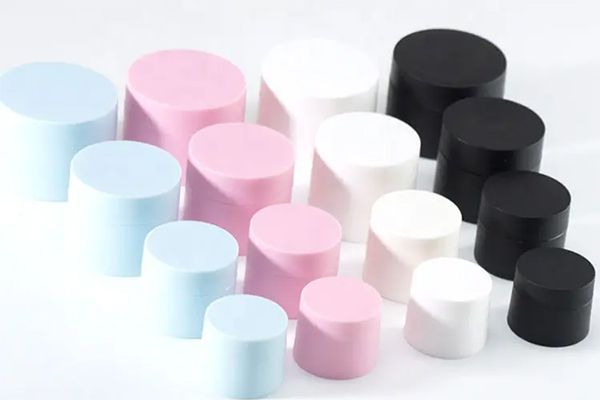 Polypropylene (PP)